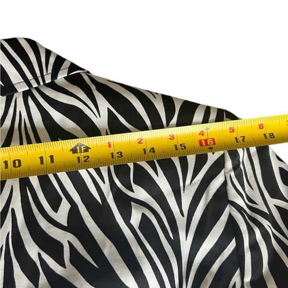 Le Suit lined zebra print tie waist blazer - Picture 11 of 11
